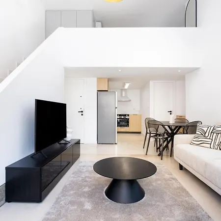 Nilea Court Ii Studio * פאפוס