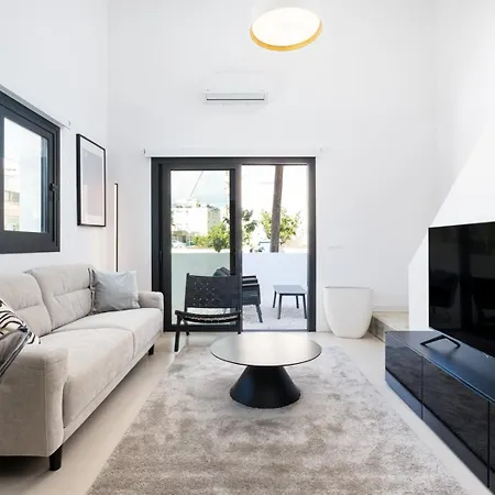 Διαμέρισμα Nilea Court Ii Studio